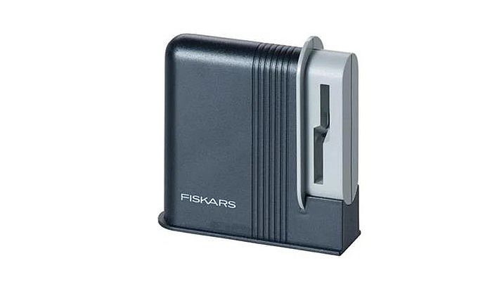 ostřič nůžek Clip-Sharp FISKARS 859600