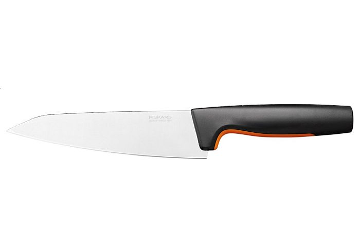 nůž 17cm střední kuchařský FISKARS